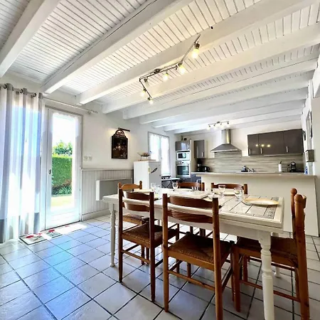 Maison 4 Pieces 6 Couchages Les Bains Lbo000-071 *