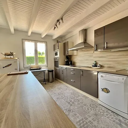 Вилла Maison 4 Pieces 6 Couchages Les Bains Lbo000-071