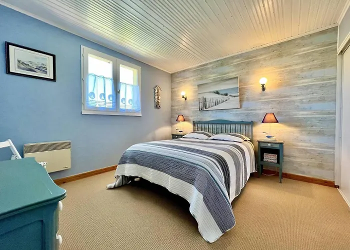 Maison 4 Pieces 6 Couchages Les Bains Lbo000-071 *